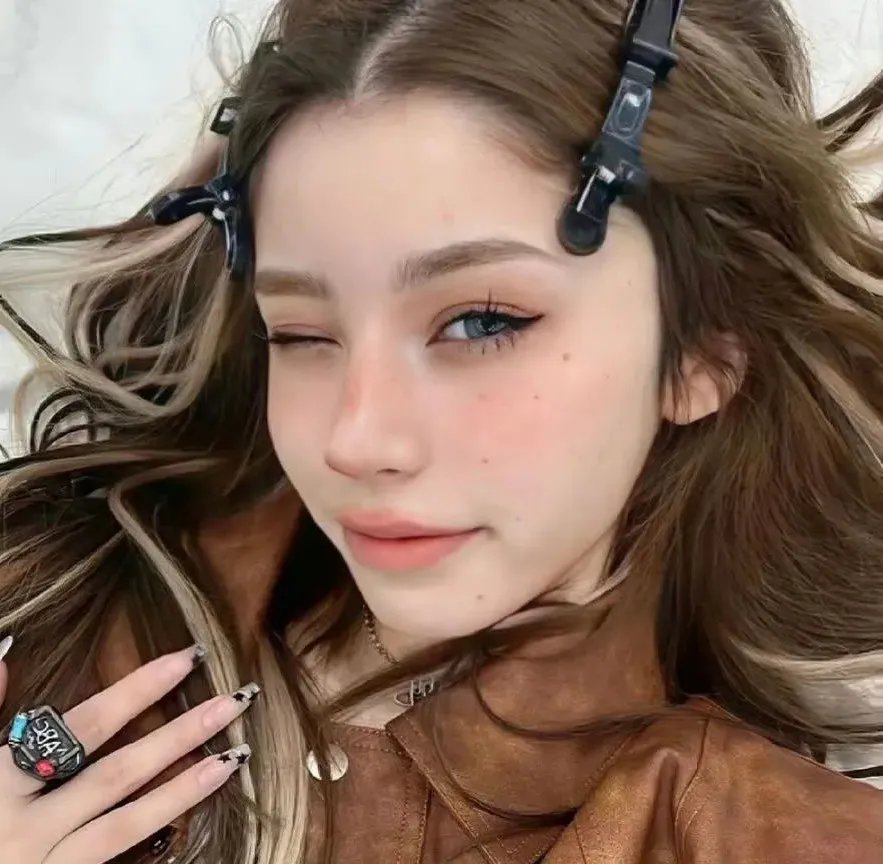 刺痛我 海报